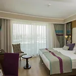 Hotel Dreamworld 4*